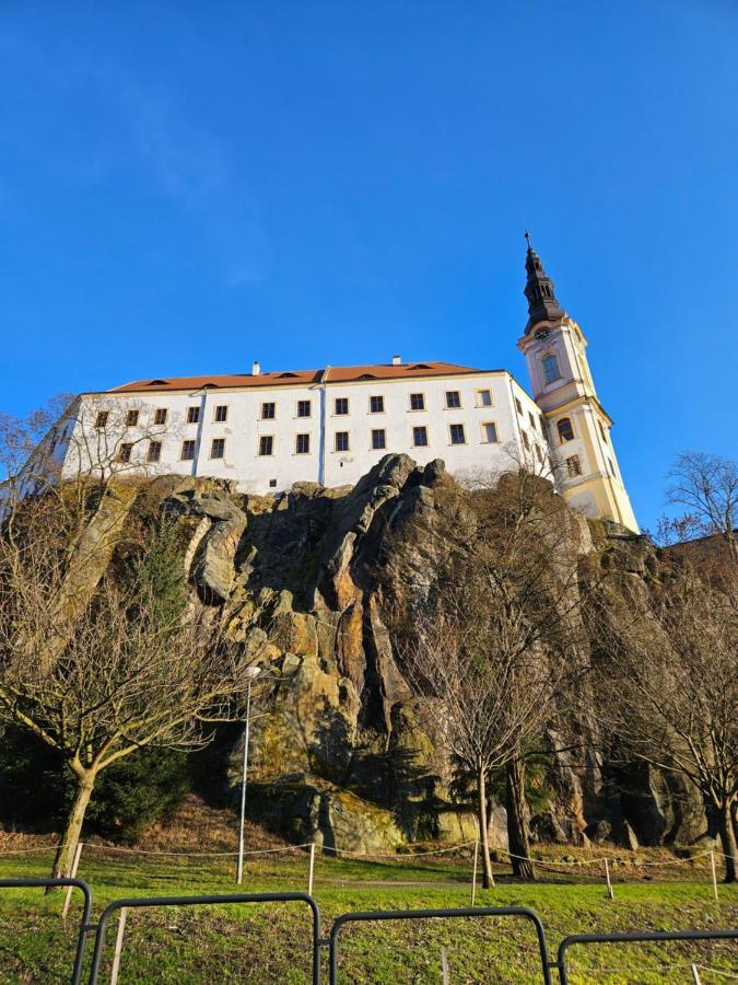 Apartman U Labe Decin Buitenkant foto